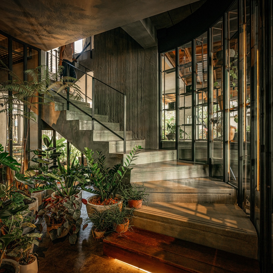 tamni hostel by po d architects