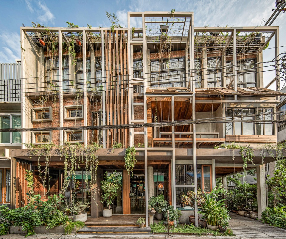 tamni hostel by po d architects