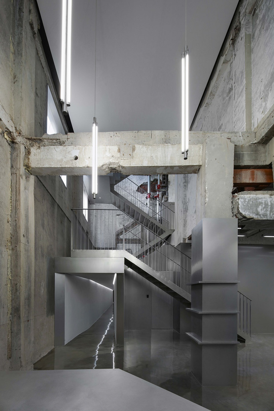 XC273 by XCOMMONS dongqi Design