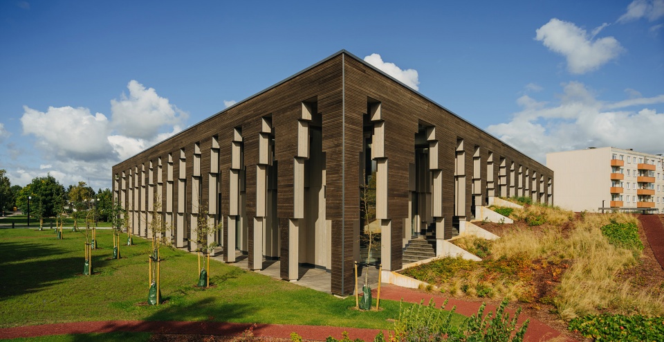 The Rural Municipal Building in Saue molumba