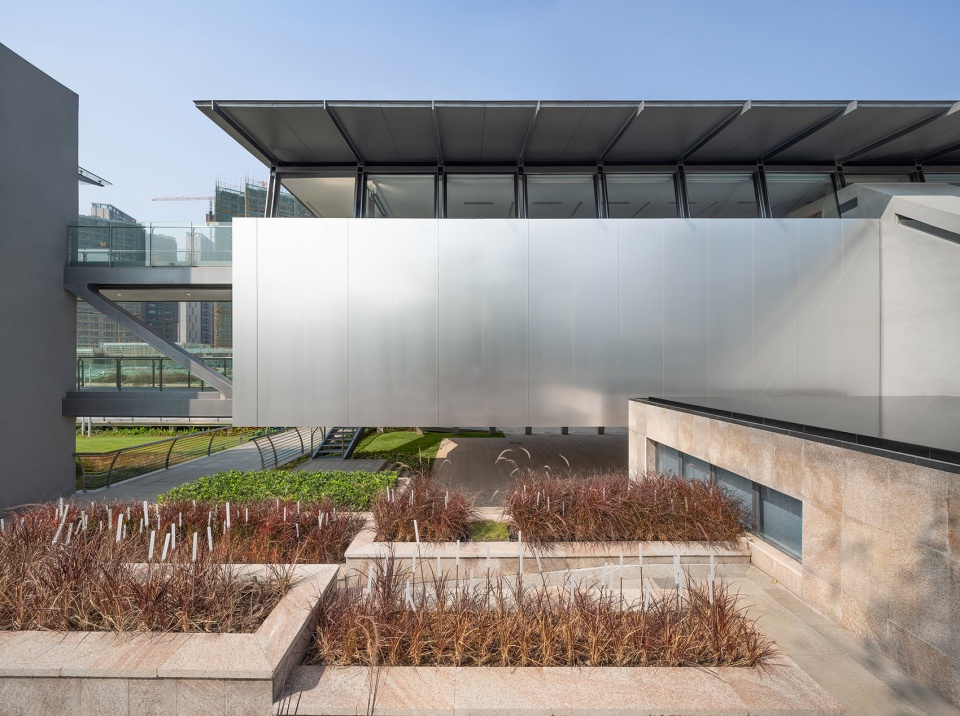 Smart Water Hall WAU Design