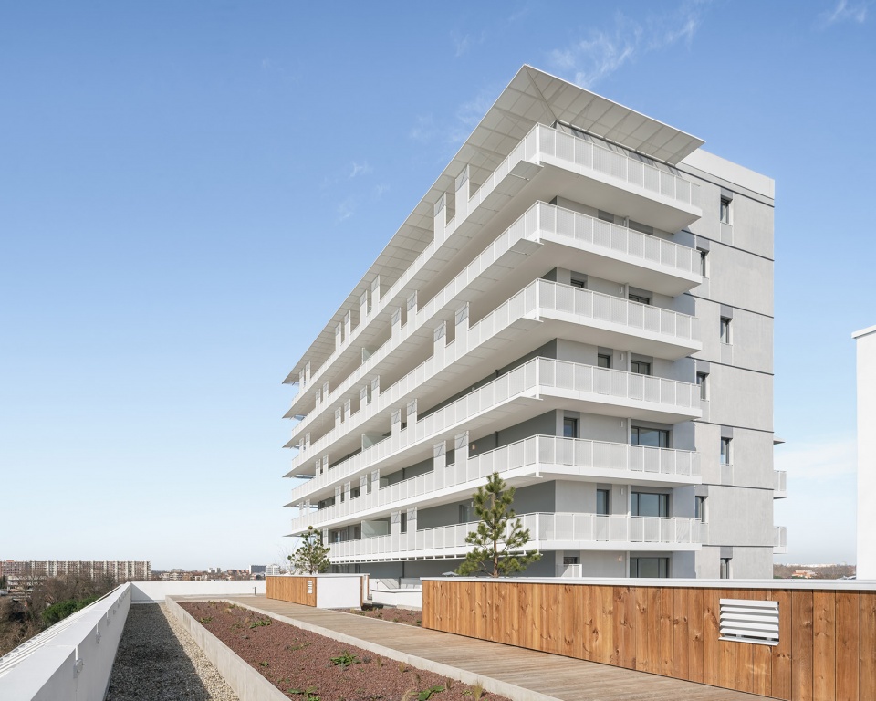 housing units in toulouse france by cobe