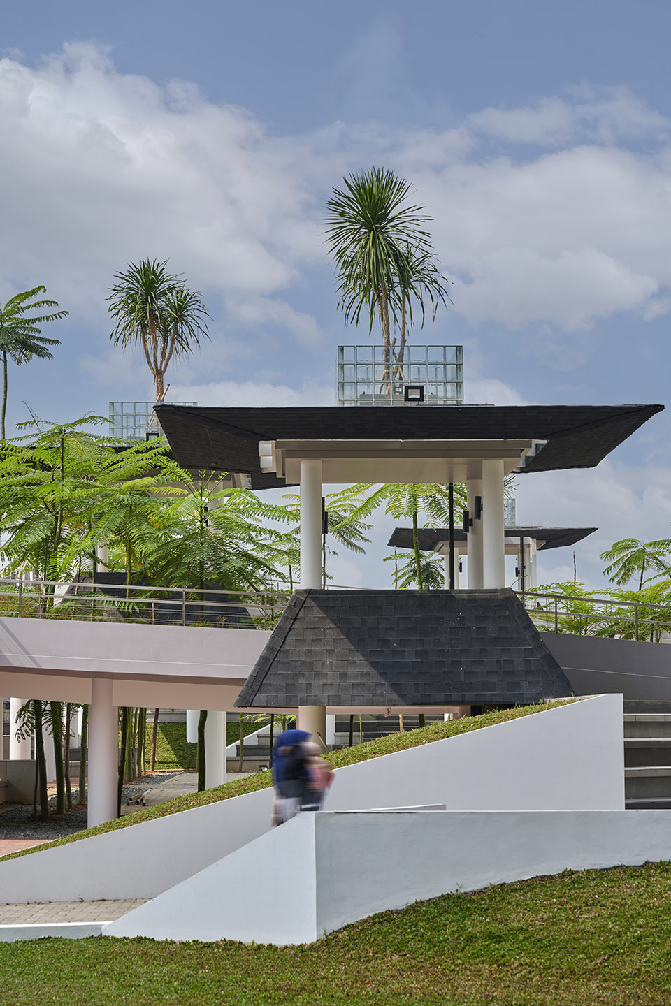 Octagram Plaza, Indonesia by RAD+ar - 谷德设计网