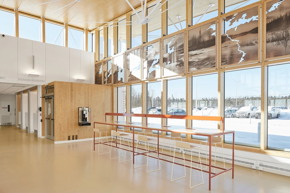 a new terminal building for the chibougamau chapais airport canada by evoq artcad in joint venture