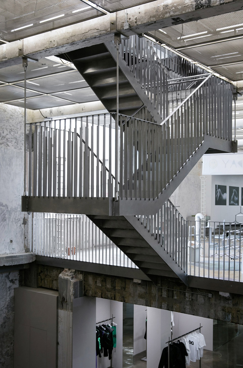 XC273 by XCOMMONS dongqi Design