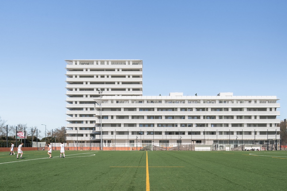 housing units in toulouse france by cobe