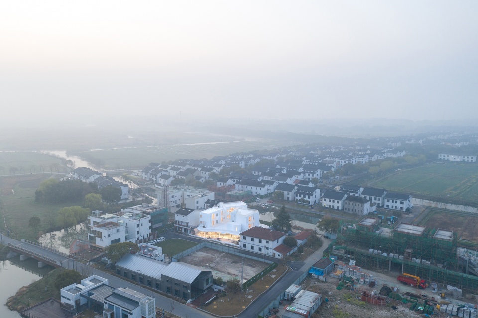 Floating house Chaoyu Architectural design