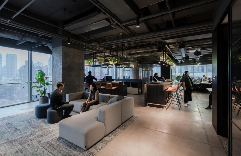 office fact WOODSBAGOT
