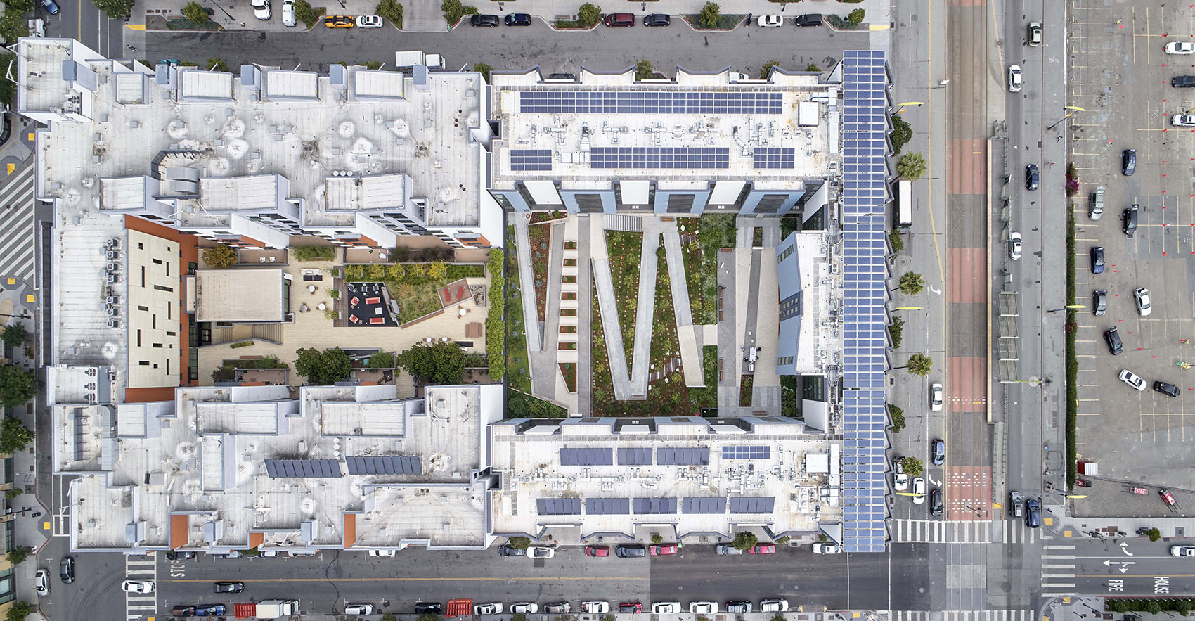 Edwin M. Lee Apartments, San Francisco by Leddy Maytum Stacy Architects