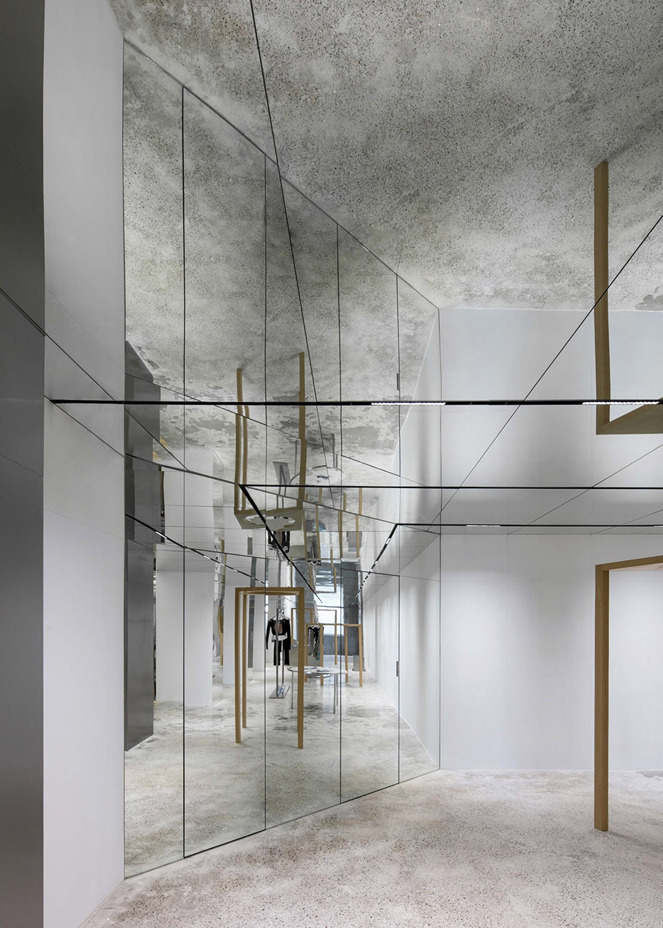 XC273 by XCOMMONS dongqi Design 1