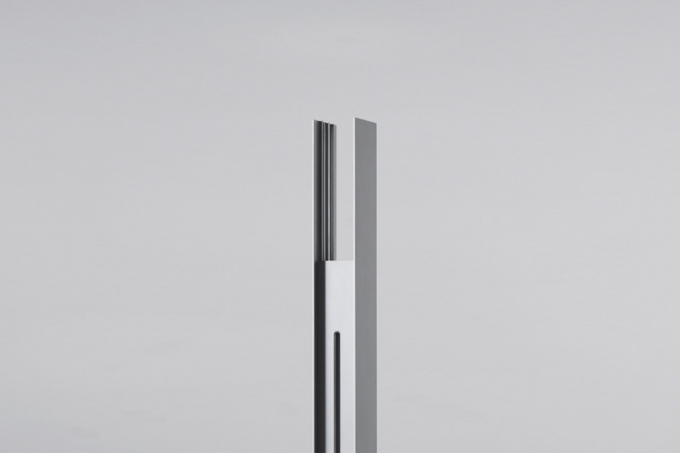 gap light by mario tsai