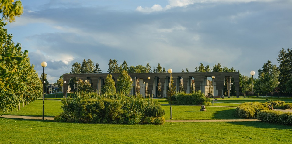 The Rural Municipal Building in Saue molumba