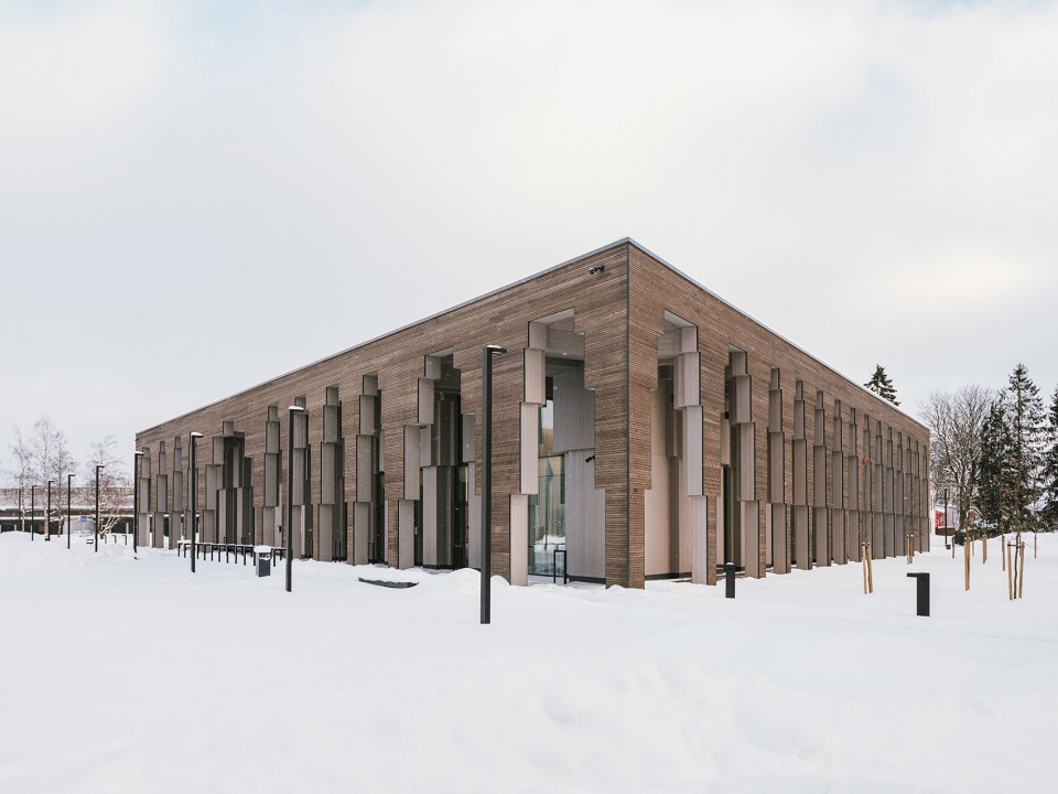 The Rural Municipal Building in Saue molumba