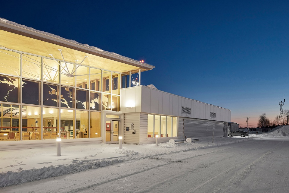 a new terminal building for the chibougamau chapais airport canada by evoq artcad in joint venture