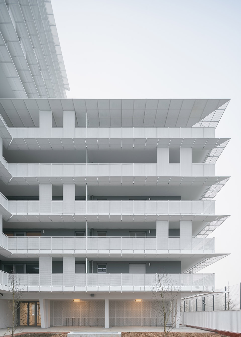 housing units in toulouse france by cobe