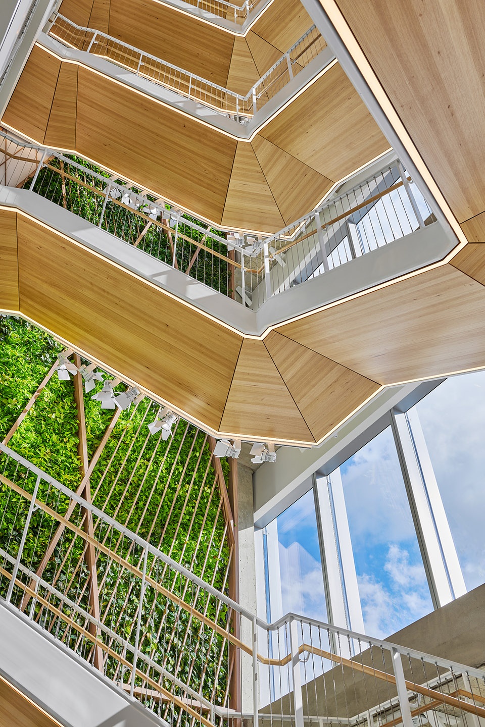 waste management headquarter by perkinswill