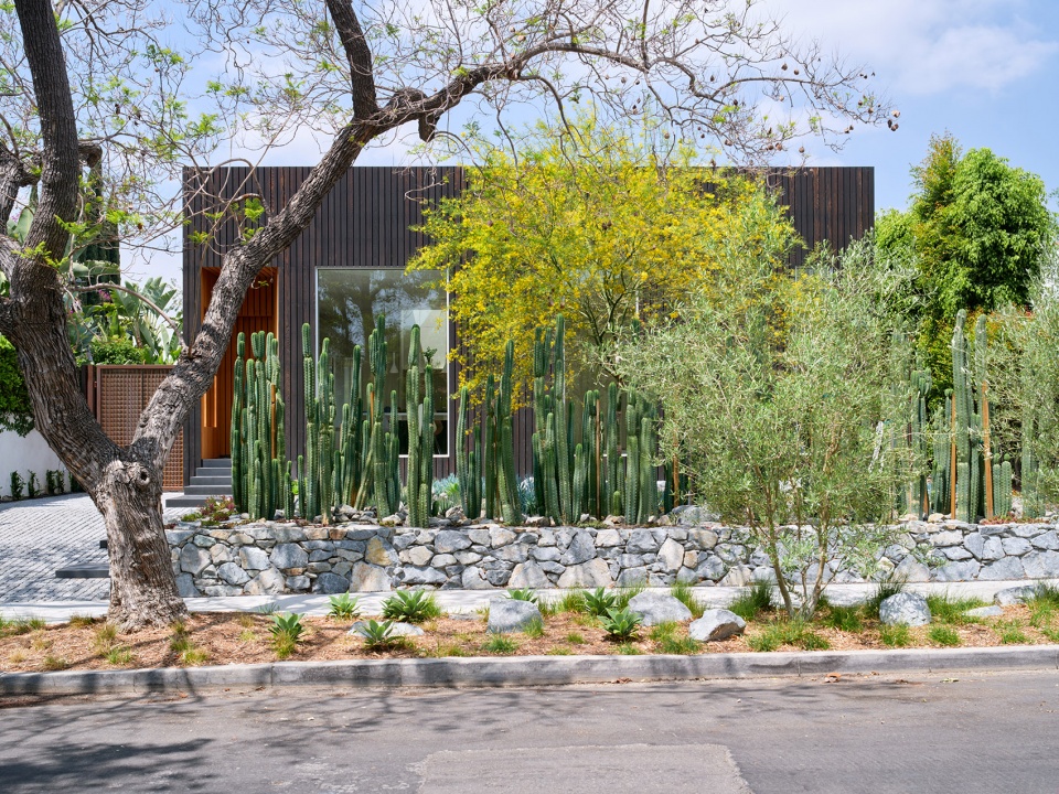 Centered Home by aalso architects HYCArch