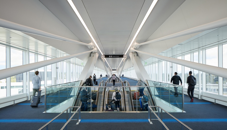 international arrivals facility at seattle tacoma international airport som