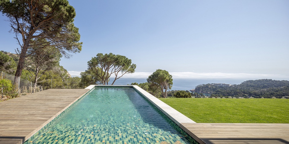 House In Begur Costa Brava by Garces De Seta Bonet Arquitectes