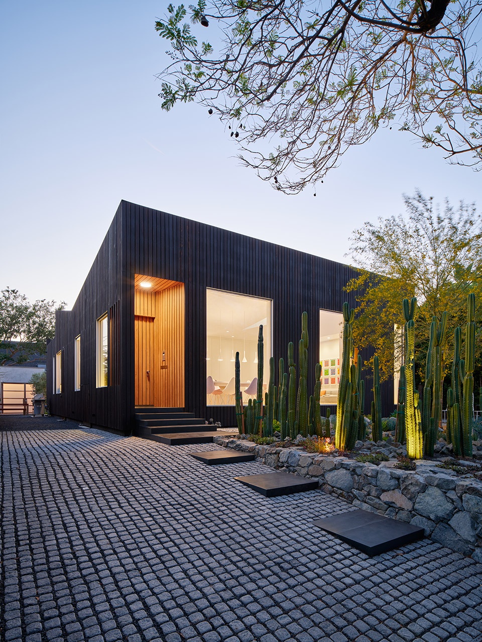 Centered Home by aalso architects HYCArch