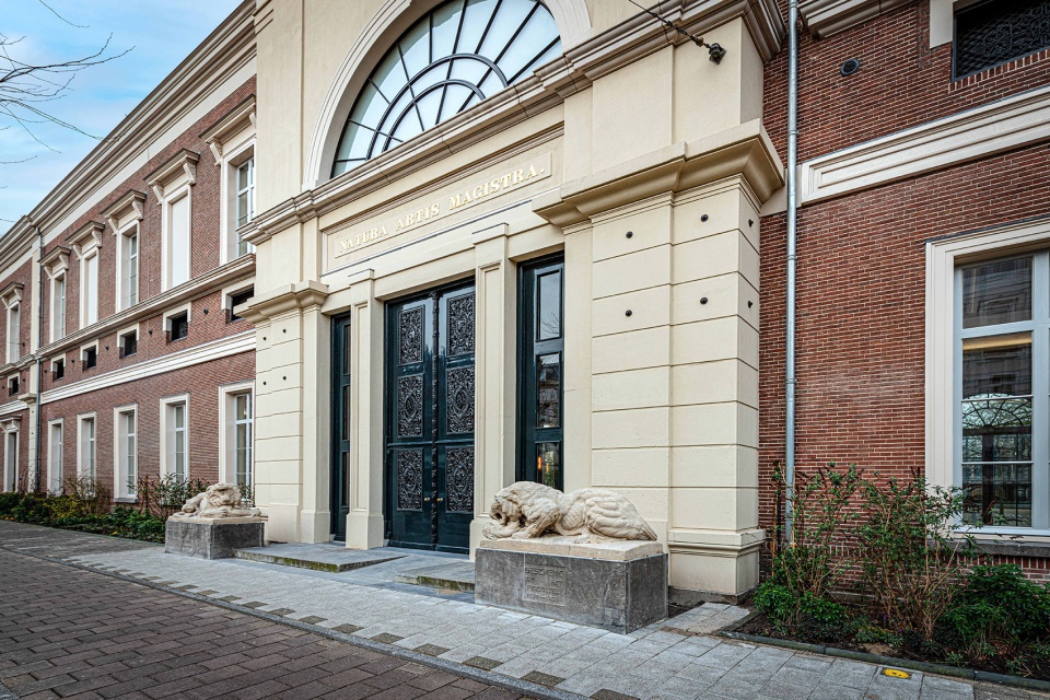 groote museum by kossmanndejong artis