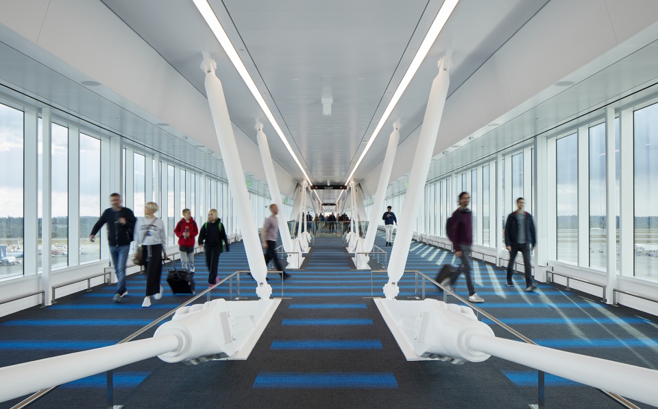 international arrivals facility at seattle tacoma international airport som