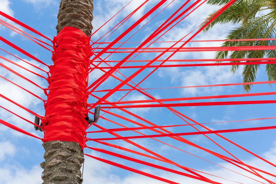 the visible invisible temporary covid 19 memorial by amlgmatd