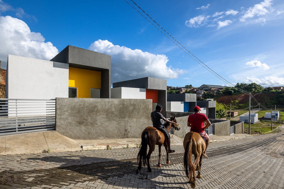 POPULAR HOUSES PAUDALHO II by NEBR arquitetura
