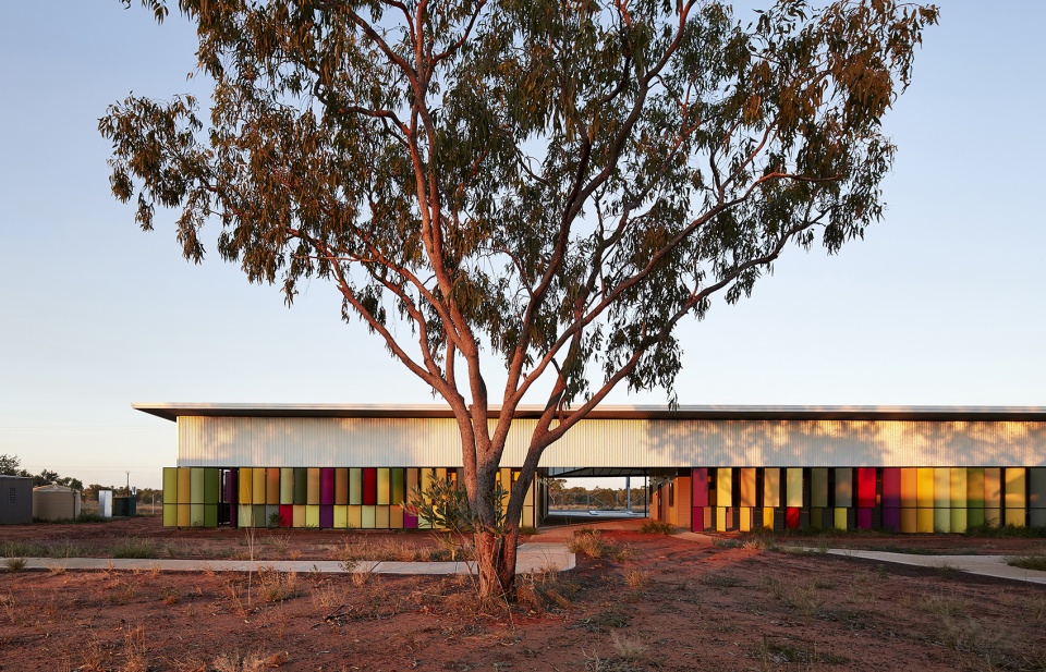 fitzroy crossing renal hostel by iredale pedersen hook