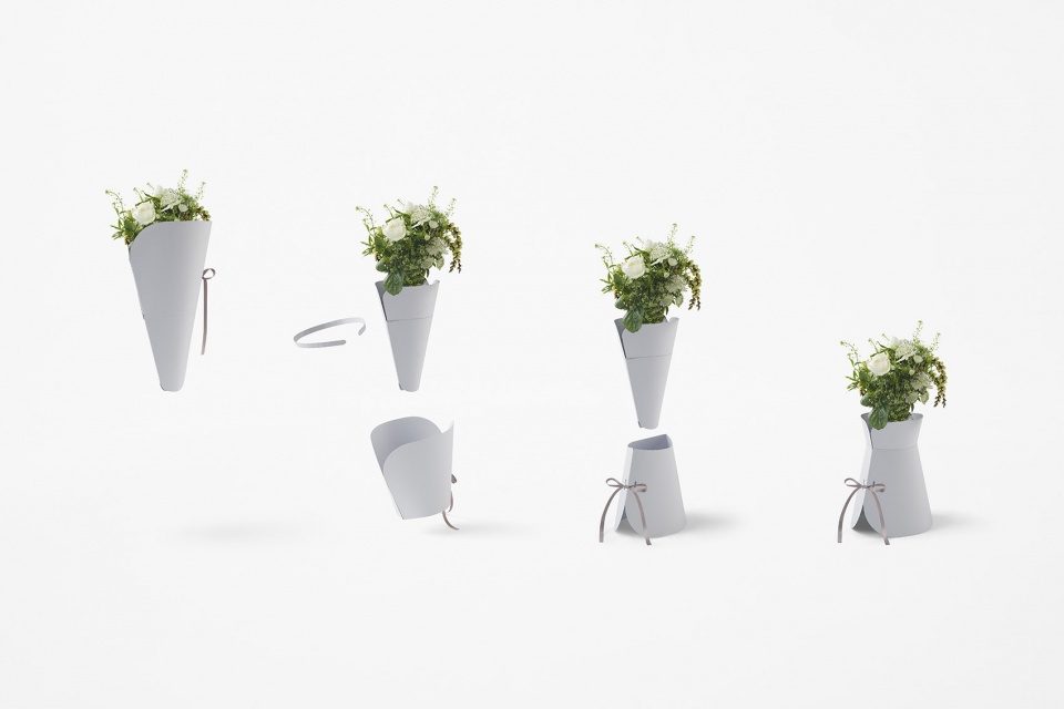 Crepe bouquet by nendo