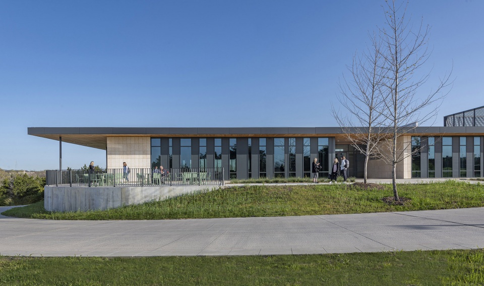 Singing Hills Recreation Center by Perkins Will