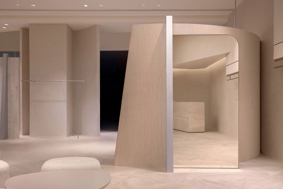 TKY SHOP China by ZUOMODESIGN