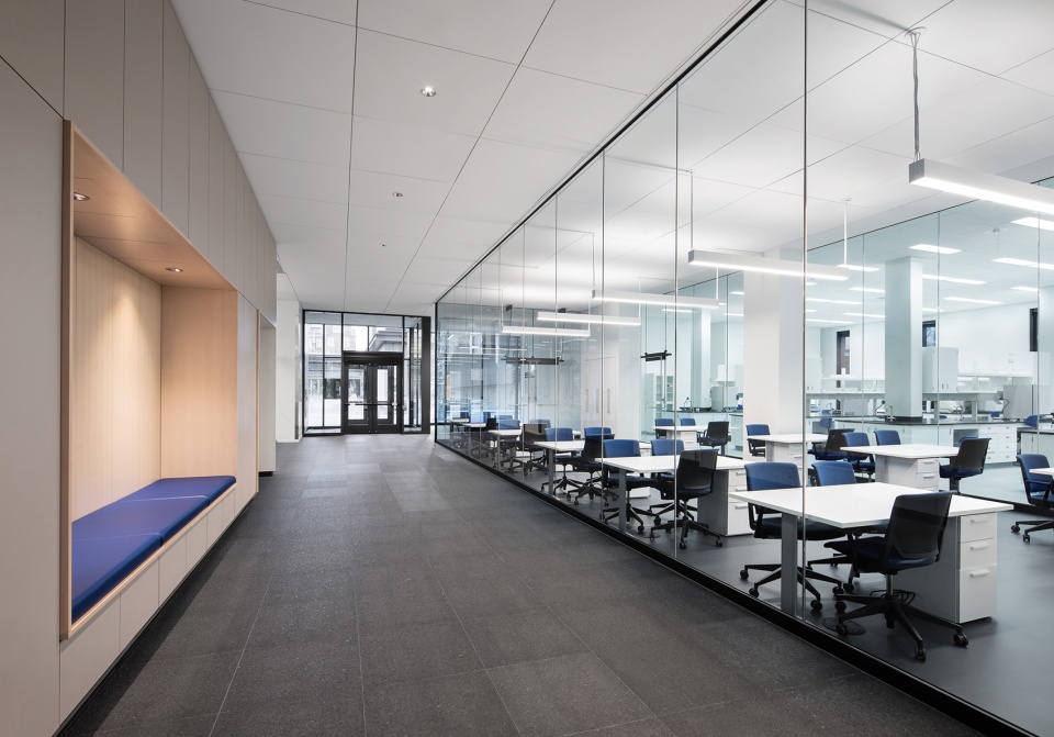 applied science hub by nfoe architectes