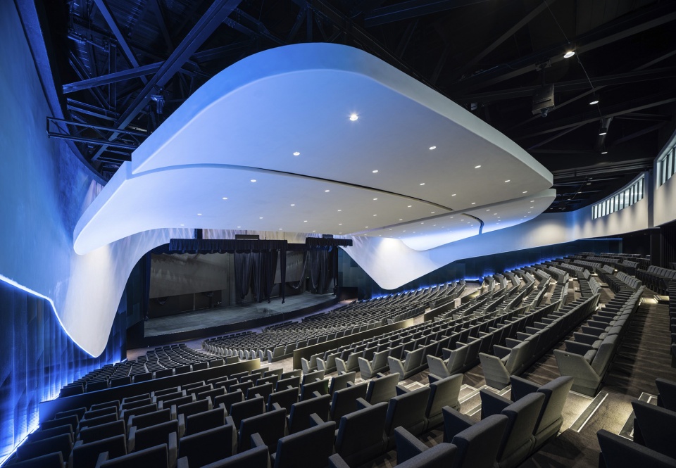 te pae christchurch convention and exhibition centre by woods bagot