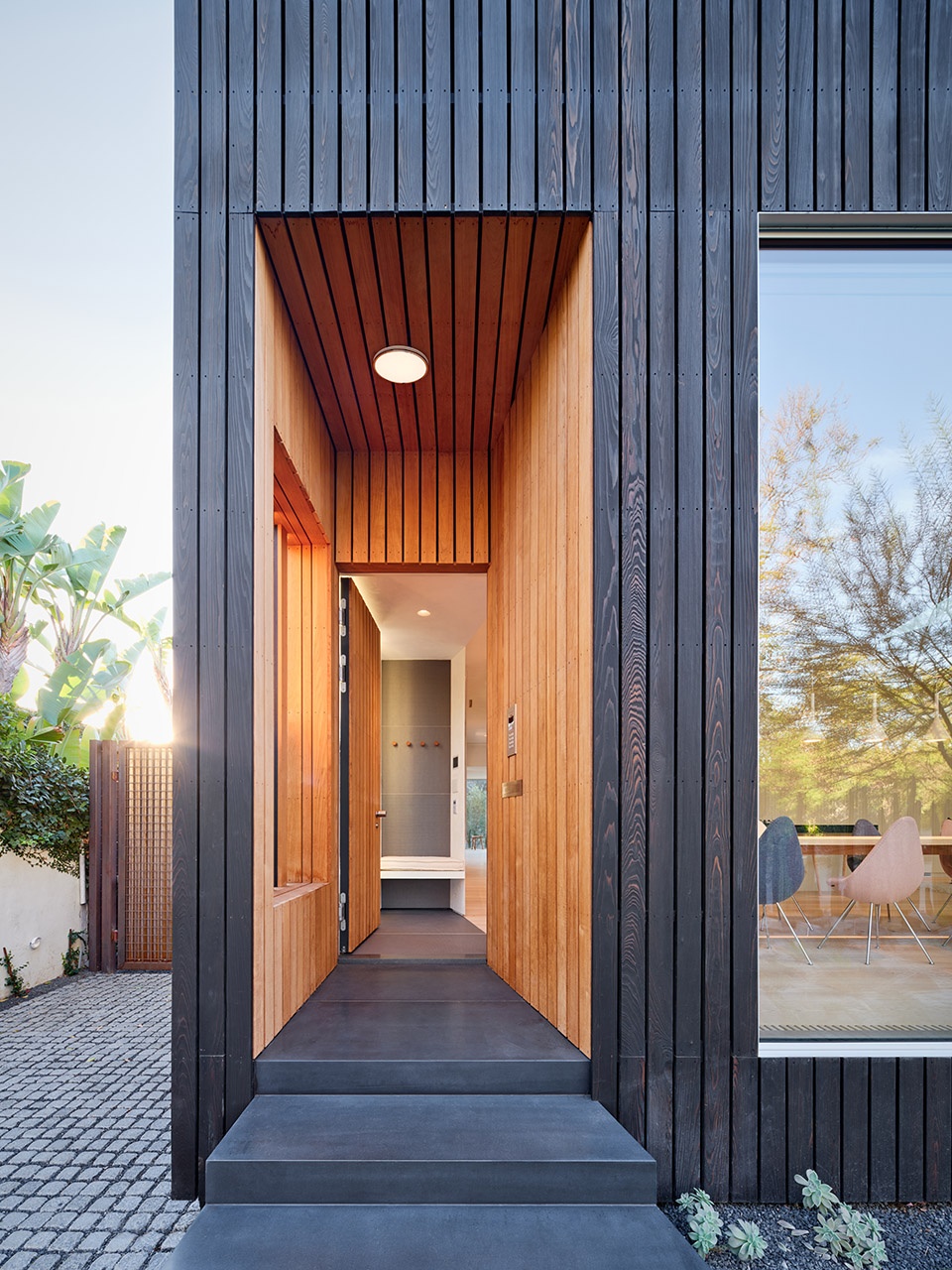 Centered Home by aalso architects HYCArch