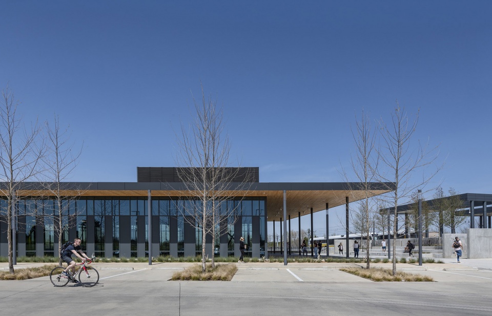 Singing Hills Recreation Center by Perkins Will