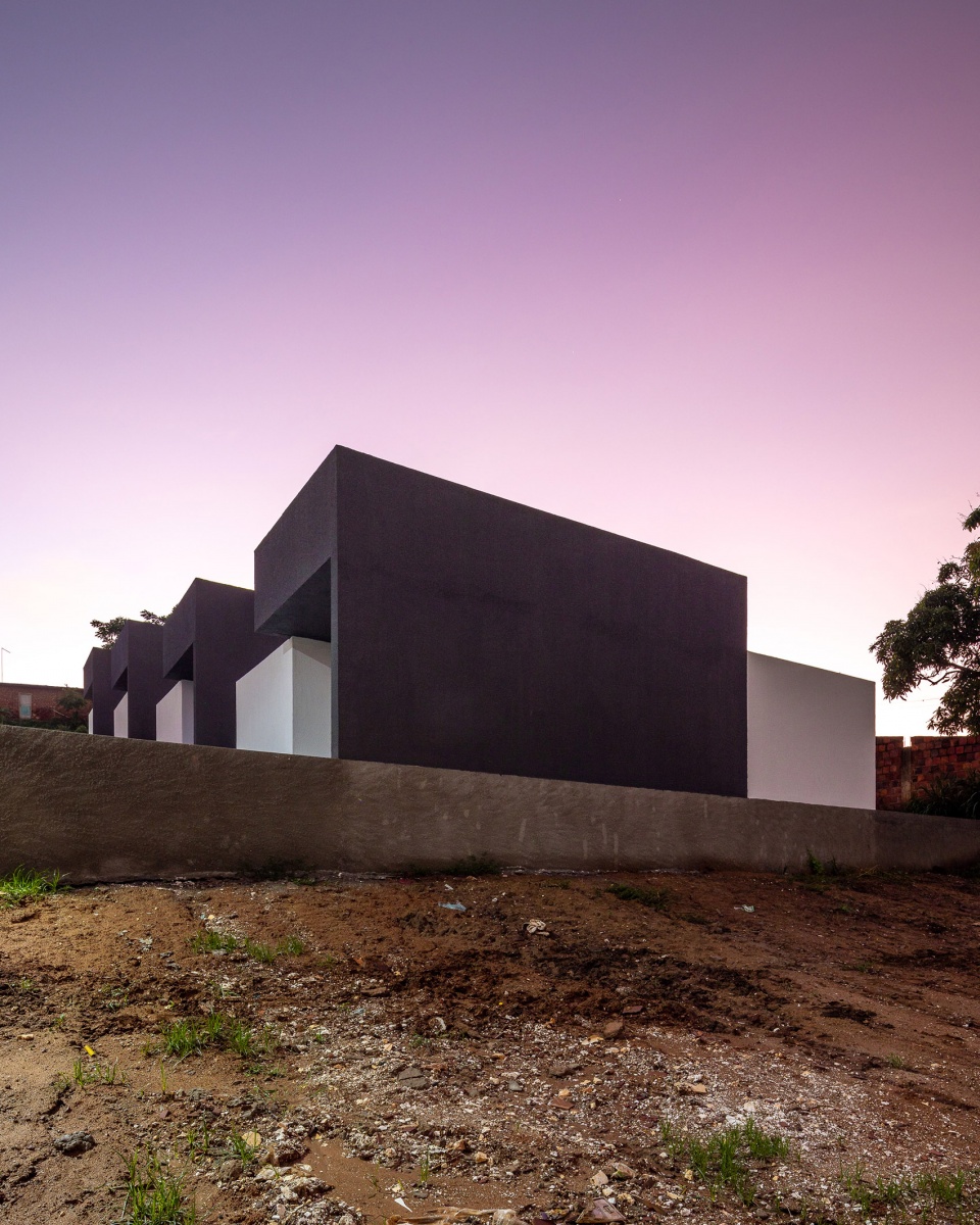 POPULAR HOUSES PAUDALHO II by NEBR arquitetura