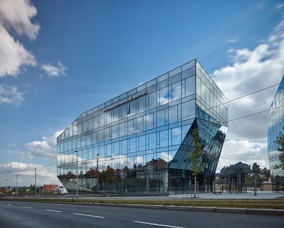 borislavka centre by aulik fiser architekti