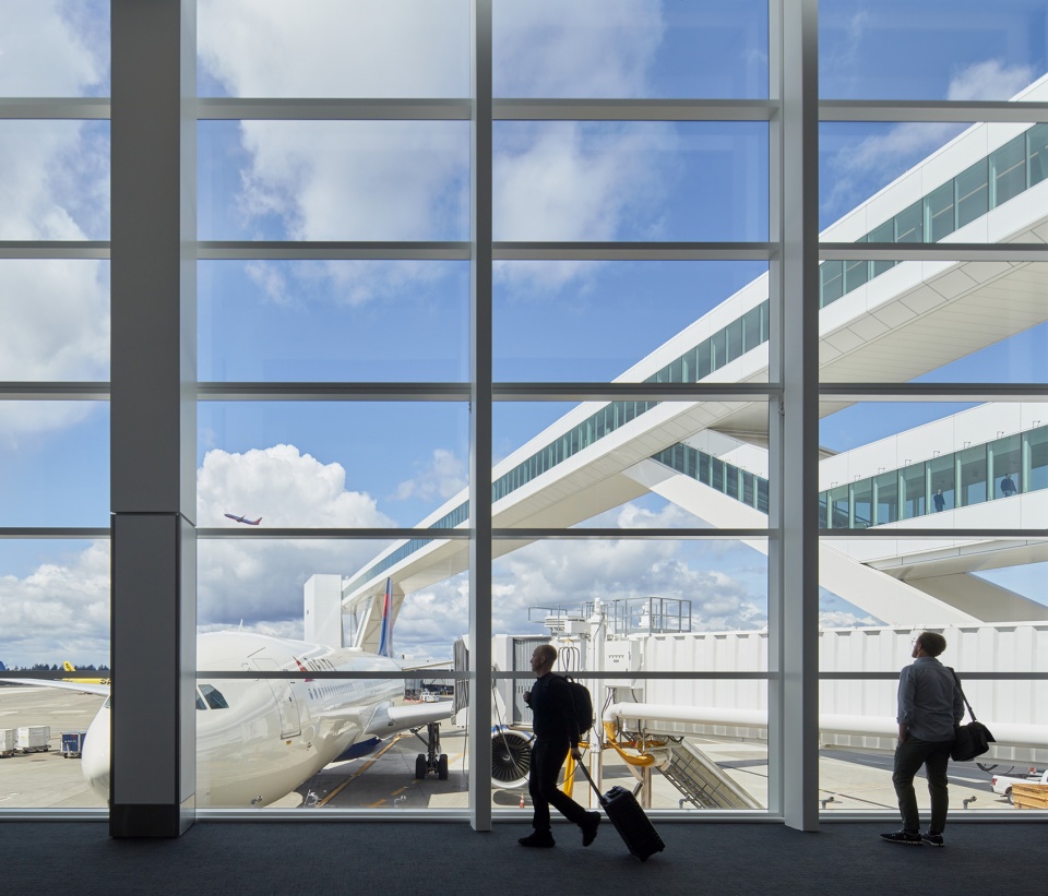 international arrivals facility at seattle tacoma international airport som