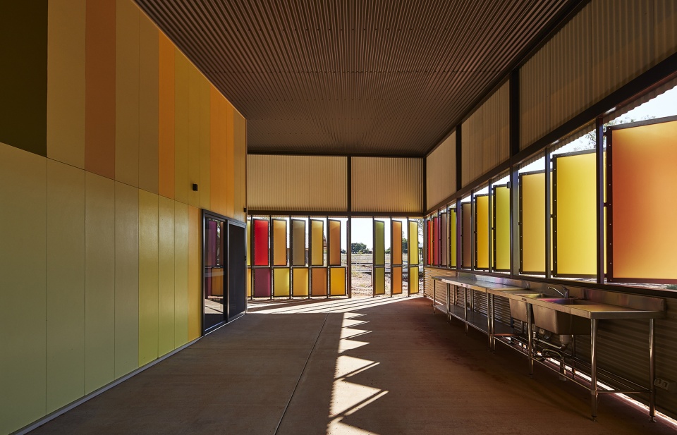 fitzroy crossing renal hostel by iredale pedersen hook