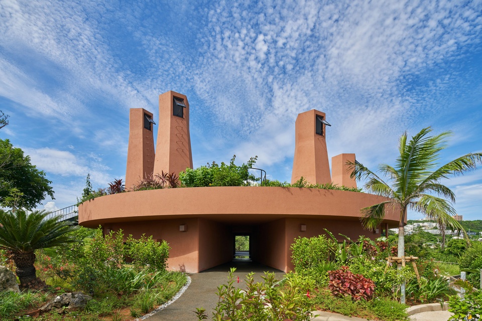 Care house of the Wind Chimneys by Hiroshi Nakamura NAP