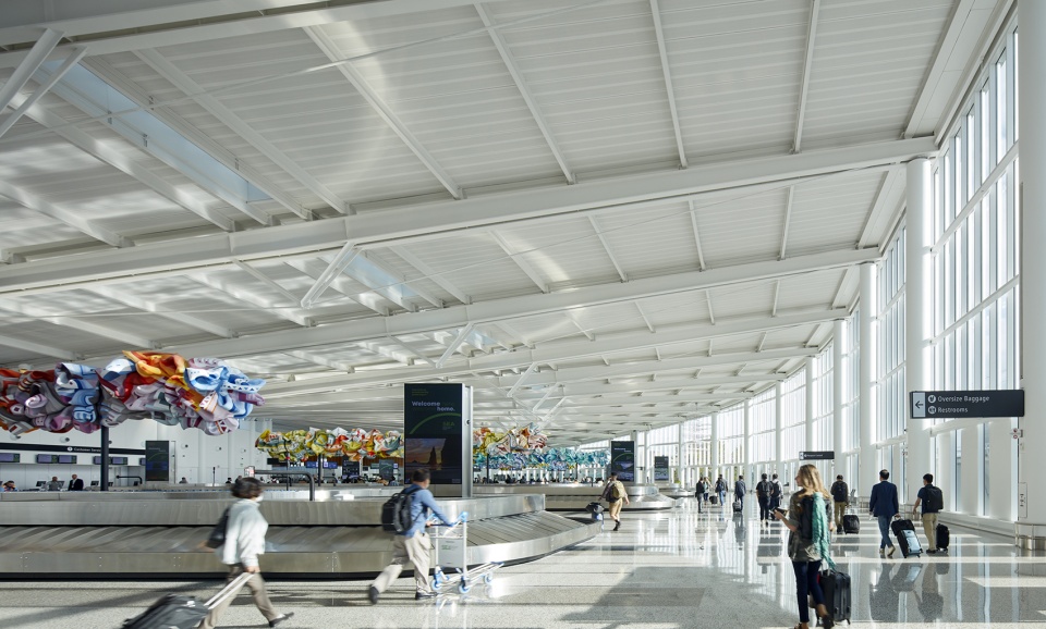 international arrivals facility at seattle tacoma international airport som
