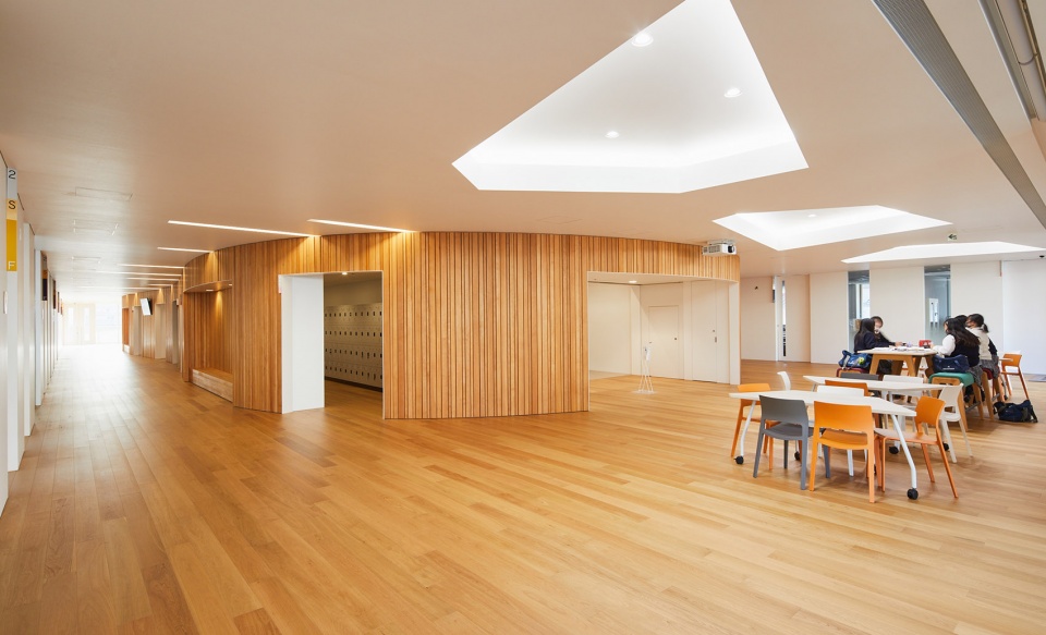 osaka gakuin university senior high school by atsushi kitagawara architects