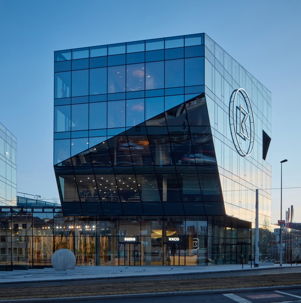 borislavka centre by aulik fiser architekti