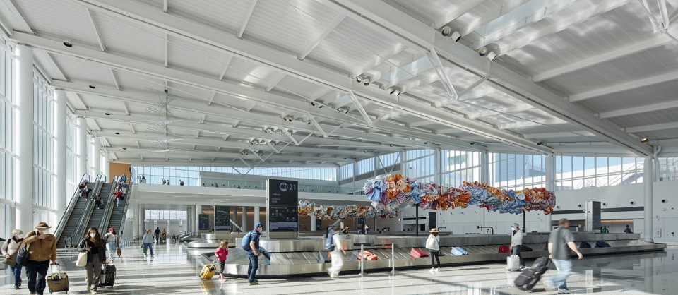 international arrivals facility at seattle tacoma international airport som