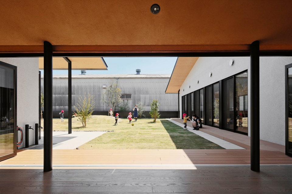 ms kindergarten and nursery by hibinosekkei youji no shiro kids design labo
