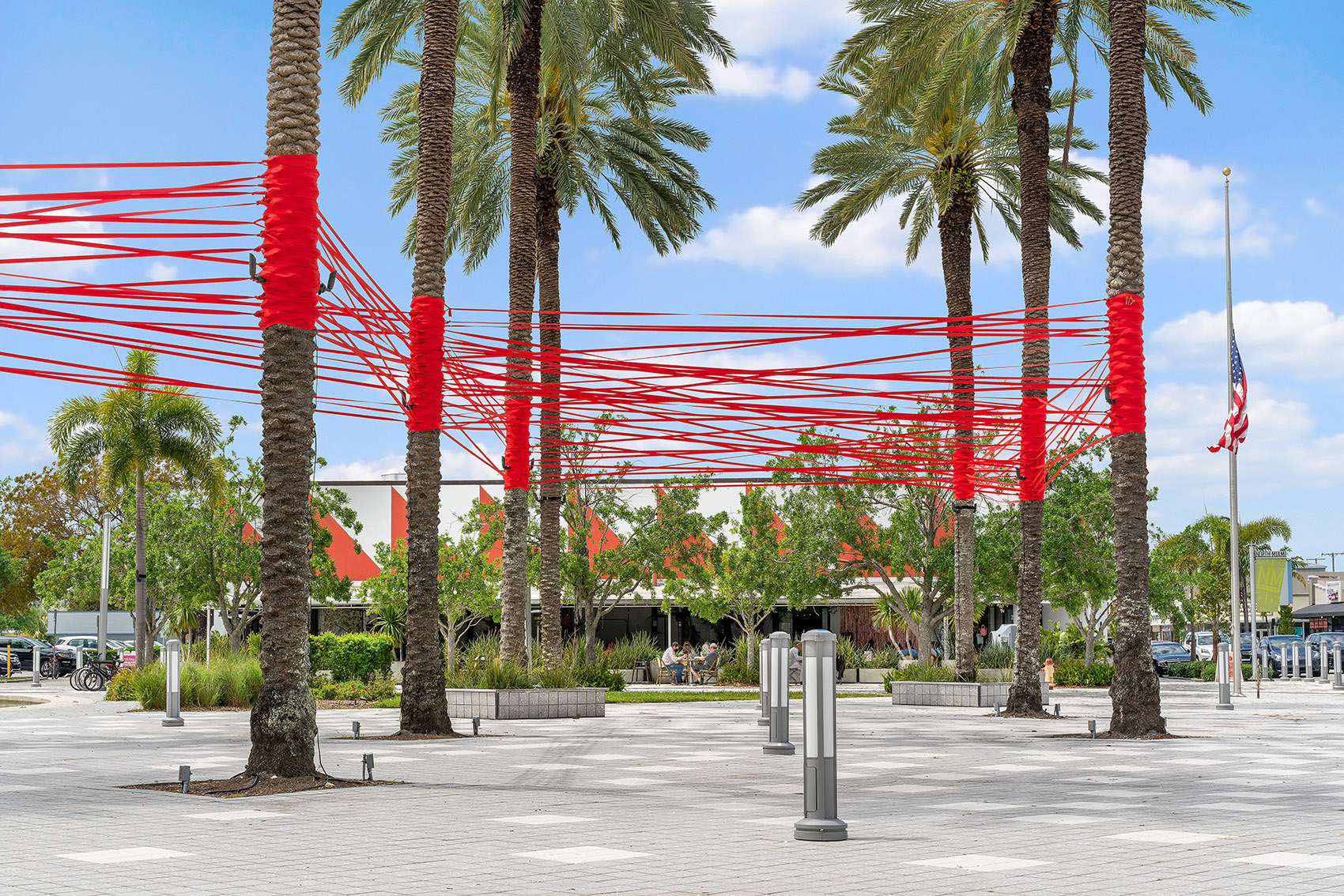 The Visible Invisible Temporary Covid 19 Memorial by AMLgMATD 谷德设计网