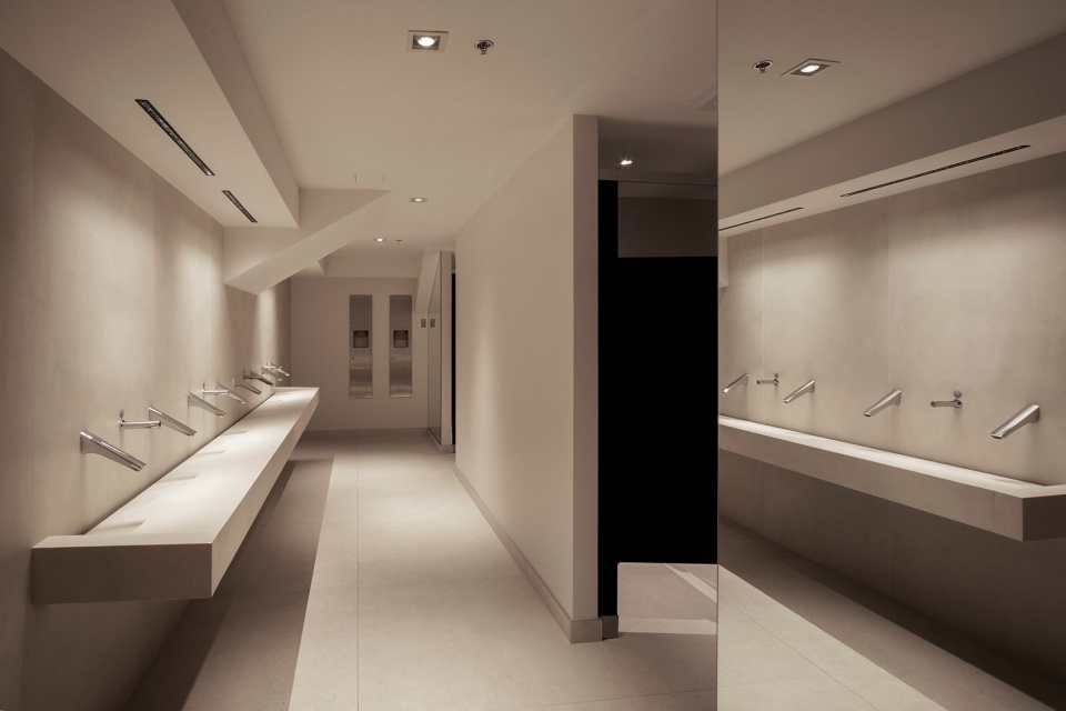 Repentigny Theater by Les architectes FABG