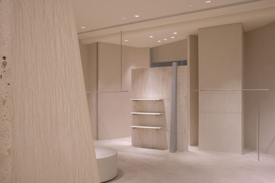TKY SHOP China by ZUOMODESIGN