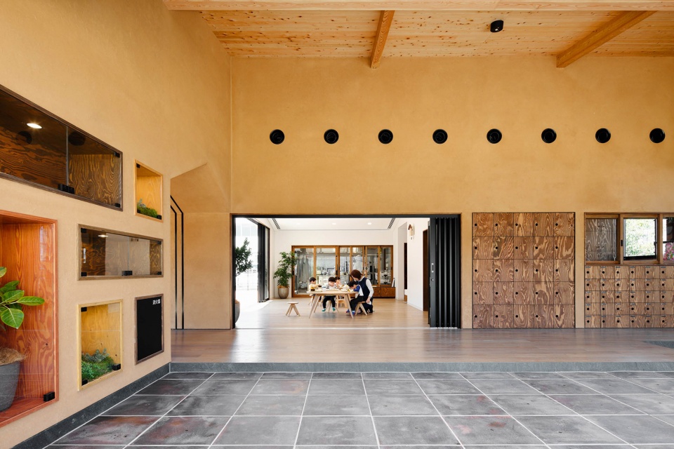 ms kindergarten and nursery by hibinosekkei youji no shiro kids design labo
